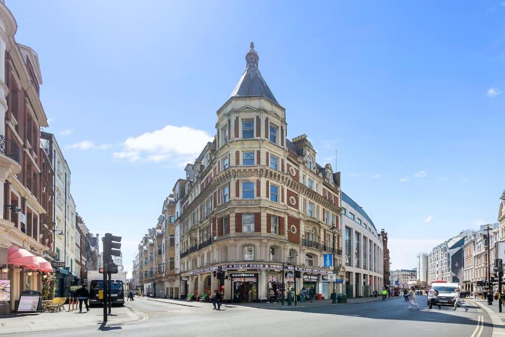 Spacious Apartment In Piccadilly Sleep 6 Vrb London Luaran gambar