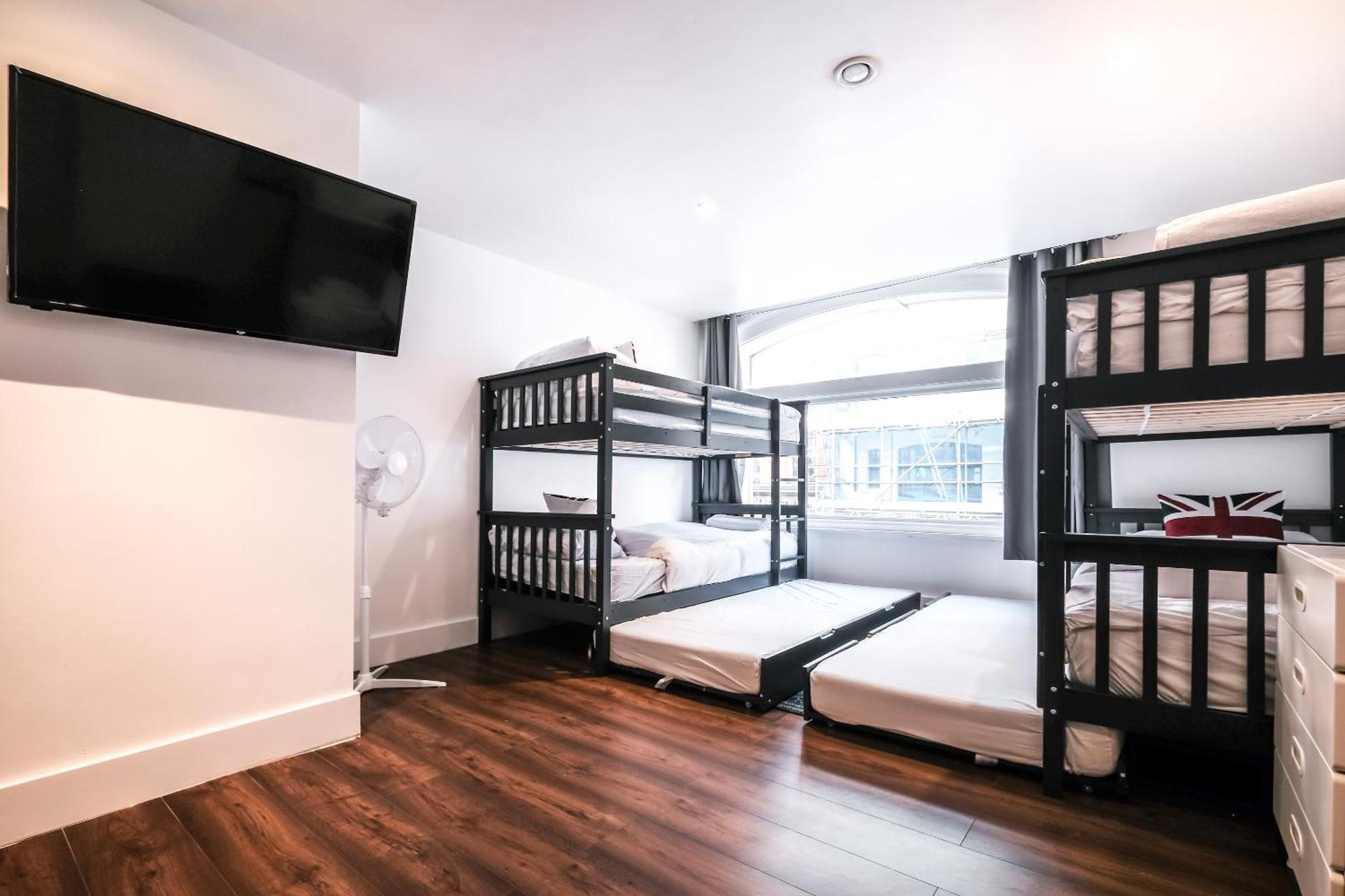Spacious Apartment In Piccadilly Sleep 6 Vrb London Luaran gambar