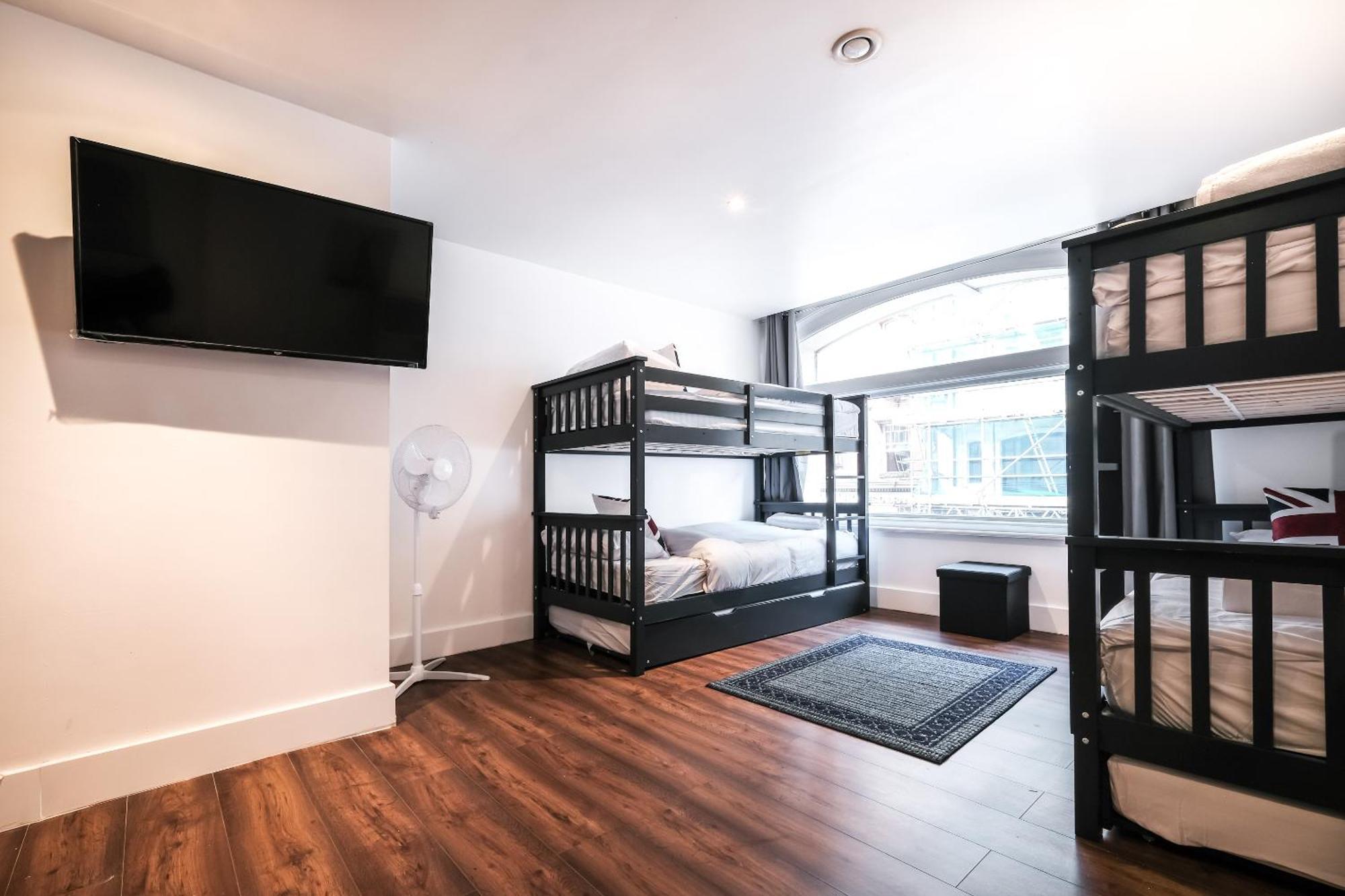 Spacious Apartment In Piccadilly Sleep 6 Vrb London Luaran gambar