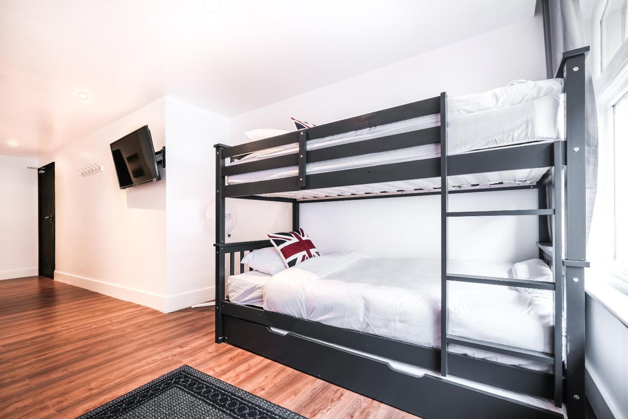 Spacious Apartment In Piccadilly Sleep 6 Vrb London Luaran gambar